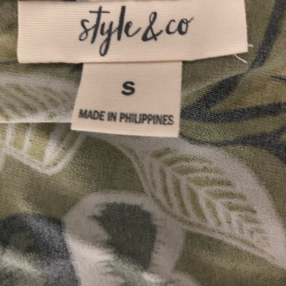 Style & Co Top - Picture 4 of 6